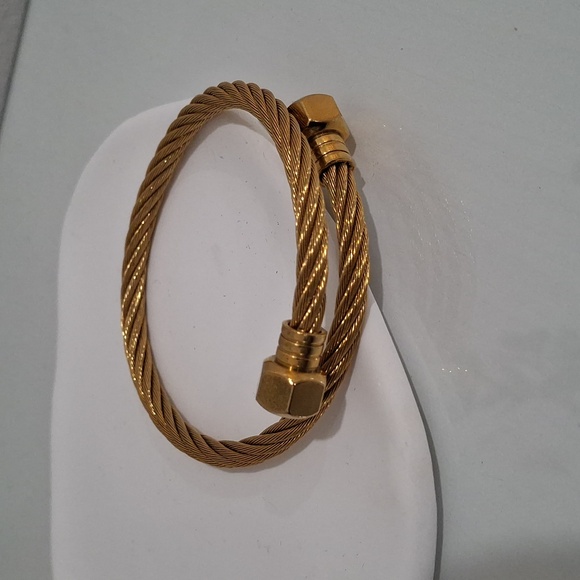 Stainless Steel Twisted Chain Bracelet - Picture 2 of 6